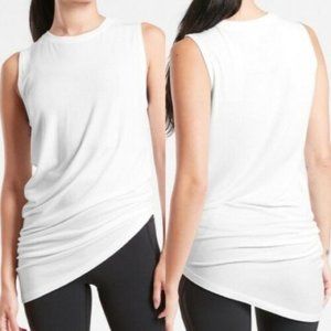 NWT ATHLETA Cloudlight Restore Tank White Asymmetrical Hem